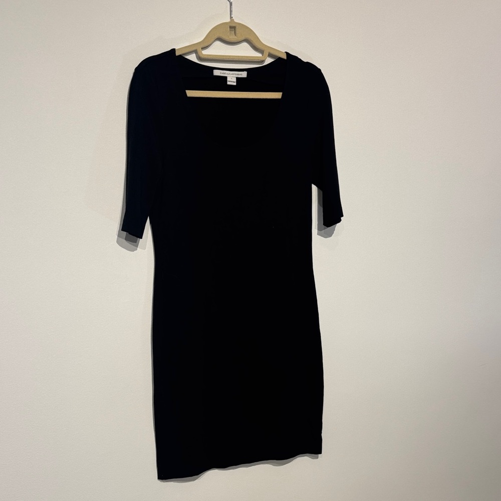 Diane Von Furstenberg Short Sleeve Dress
